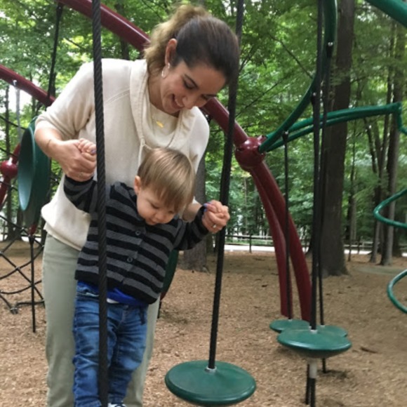 Meet your Posher, Katie - Picture 1 of 1